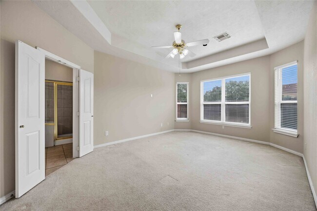 Building Photo - 6642 Redberry Glen Ln
