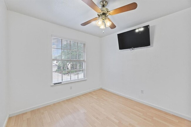 Building Photo - 3301 Texas Topaz Dr