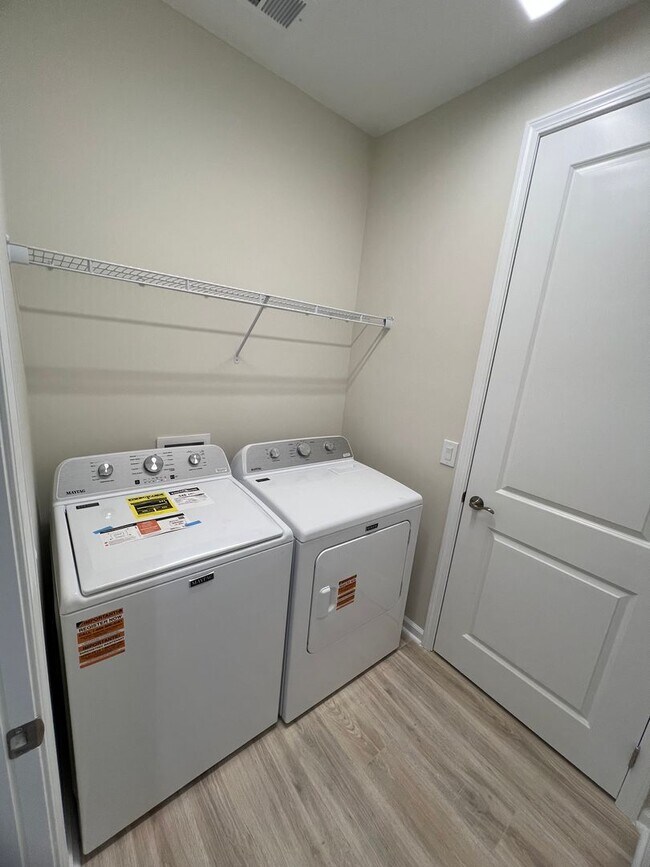 Building Photo - Welcome to Margaritaville 55 + Community