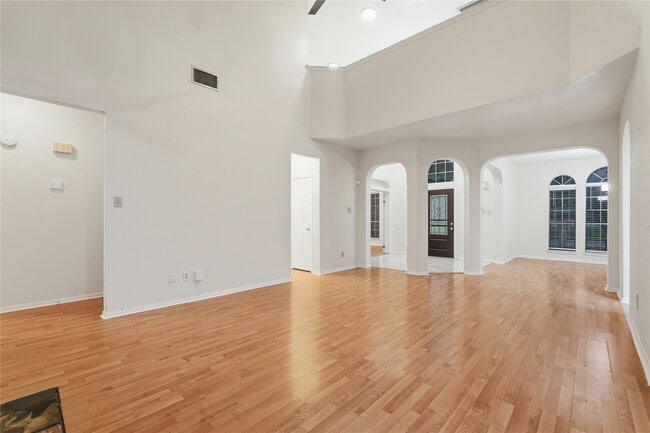 Building Photo - 14203 Torrey Forest Dr