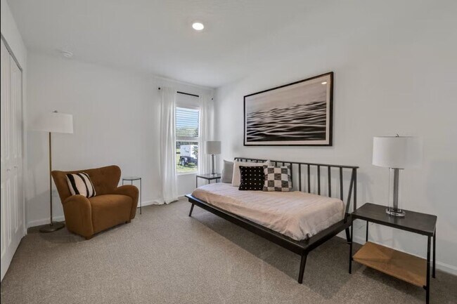 Building Photo - New Construction Rental, Conveniently Located near Cathedral Oak & First Coast Expressway
