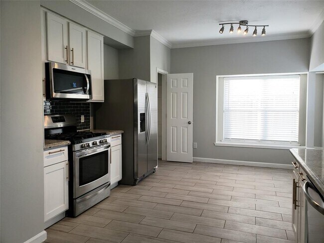 Building Photo - 7431 Colony Bend Ln
