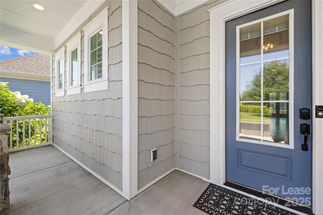 Building Photo - 124 Sisters Cove Ct