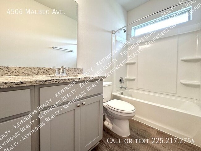 Building Photo - 4506 Malbec Ave