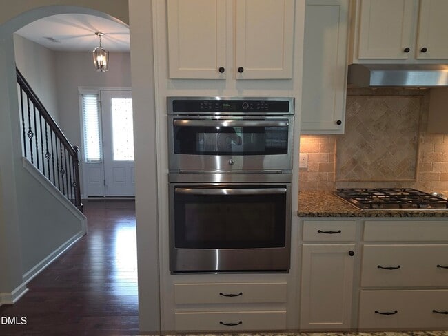 Building Photo - 6007 Peachtree Town Ln