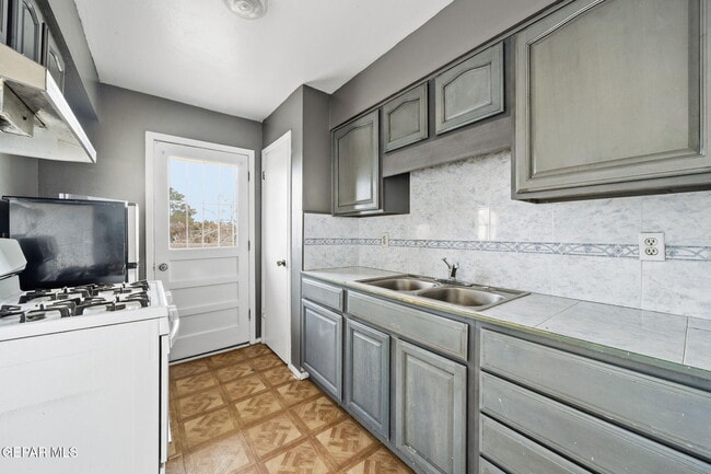 Building Photo - 224 Cuprite Dr