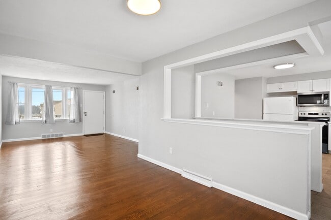 Building Photo - 12447 McKelvey Rd