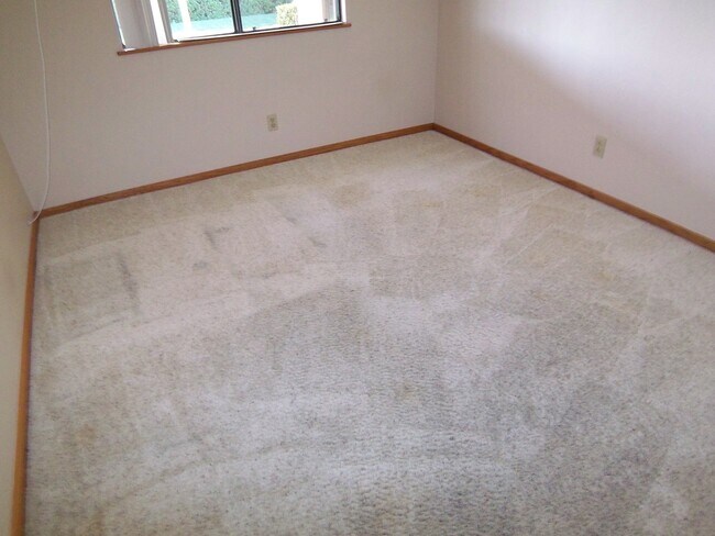 Building Photo - Charming 3Br/2Ba Single Story House W/3 Car Garage in Poway