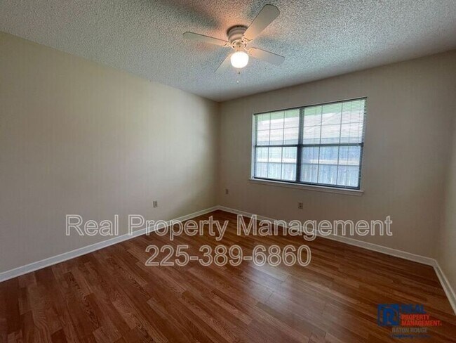 Building Photo - 1228 Beckenham Dr