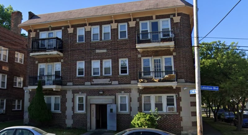 Building Photo - 14300 Lakeshore Blvd