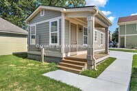 Building Photo - 164 Keel Ave