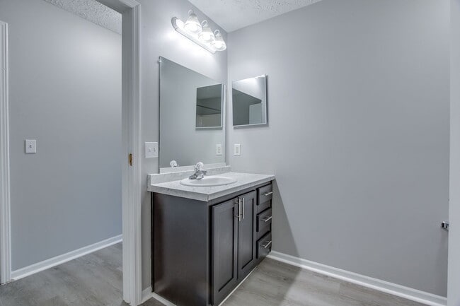 Building Photo - For Rent - Four-Bedroom Two-Bathroom Home Available NOW!