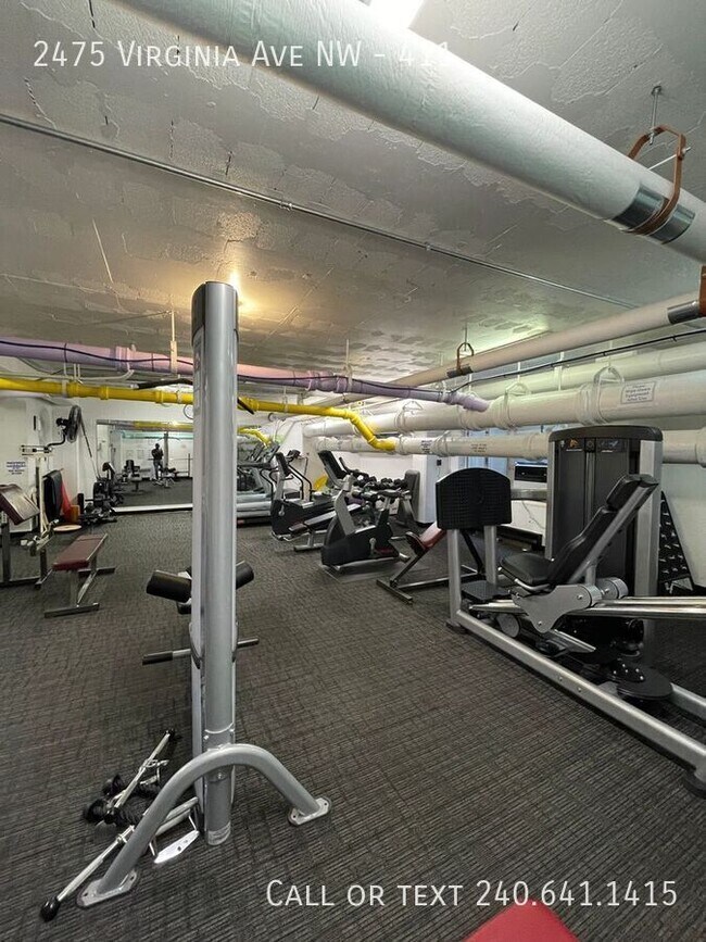 Building Photo - 2475 Virginia Ave NW