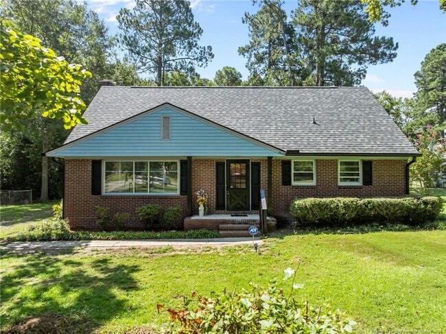 Primary Photo - 13520 Oakwood Dr