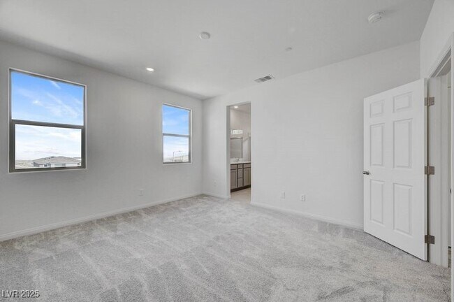 Building Photo - 1550 Rock Kestrel St