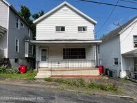 Building Photo - 151 Wyoming St
