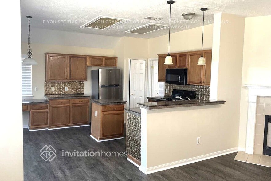 Building Photo - 6711 Shelby Oaks Dr