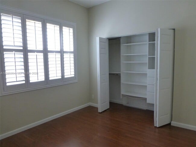 Building Photo - 1139 Chenille Cir