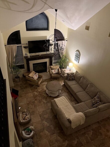 Building Photo - 5615 Ashford Ridge Ln
