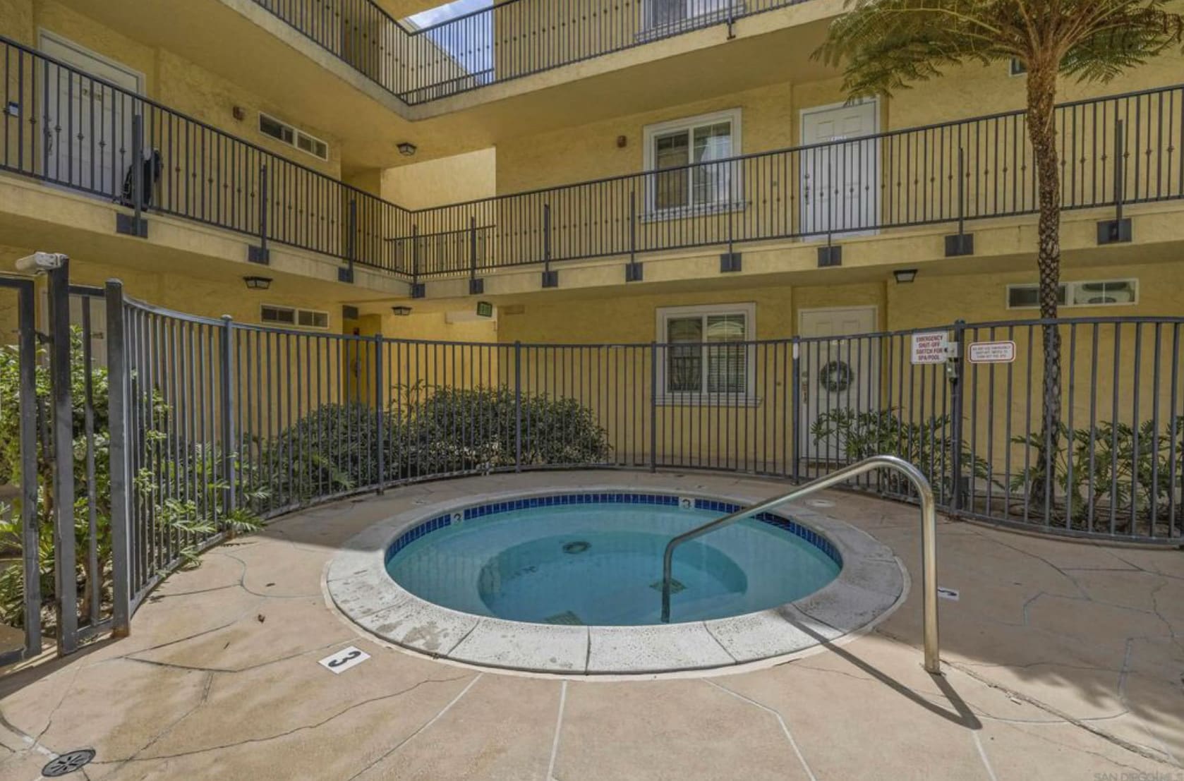 Building Photo - 5055 Collwood Blvd