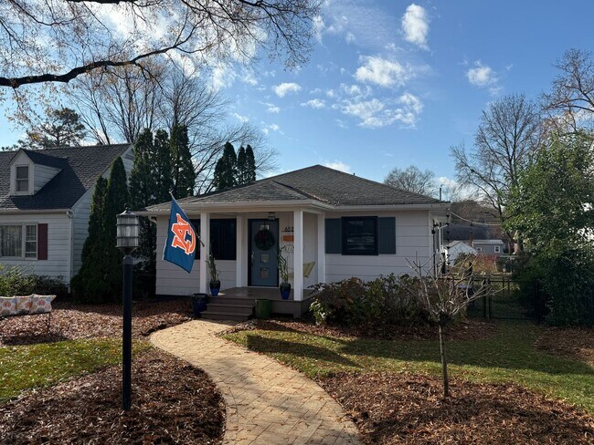 Primary Photo - Fantastic Home Near Three Chopt and Patterson Available in January