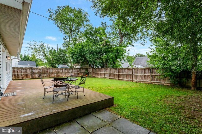 Building Photo - 6735 Williams Dr