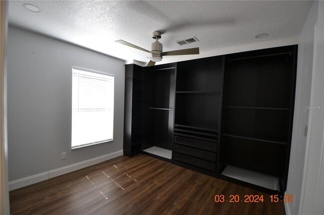 Building Photo - 2212 Stonemill Dr