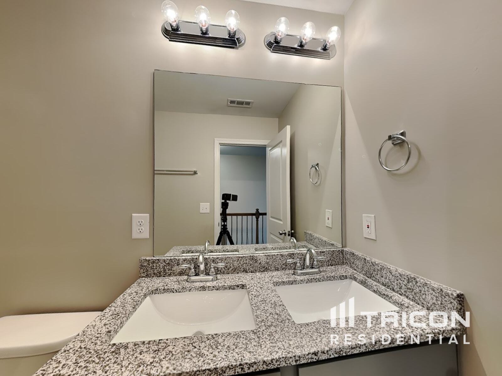 Building Photo - 446 Baylee Ridge Cir