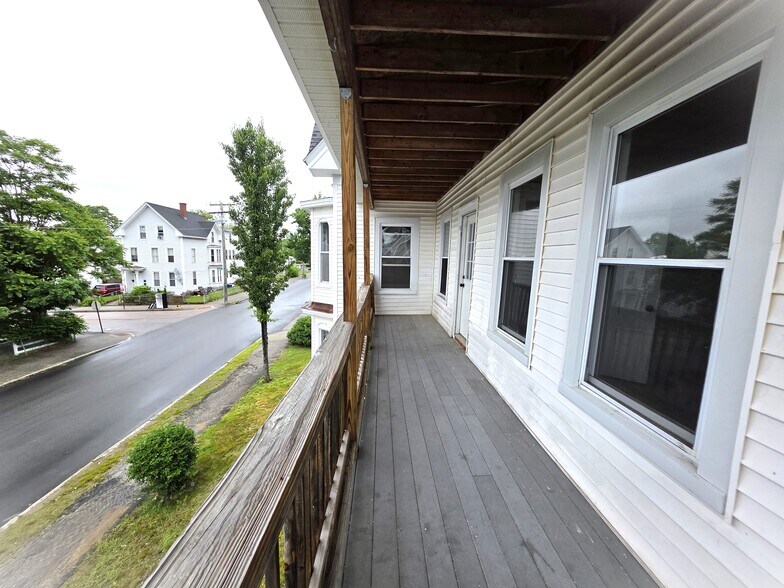 Private covered porch - 357 Central St