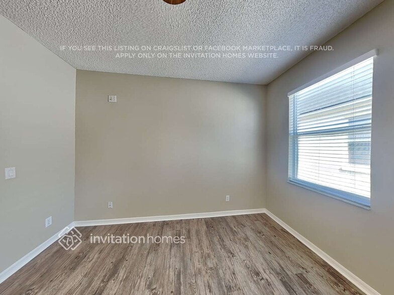 Building Photo - 4864 Adair Oak Dr