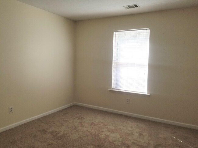 Building Photo - 206 Corley Cir