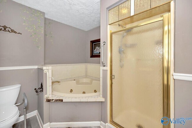 Building Photo - 1307 Lindsay Ln S