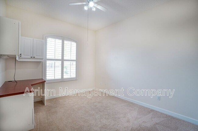Building Photo - 1679 Shadowmoss Cir