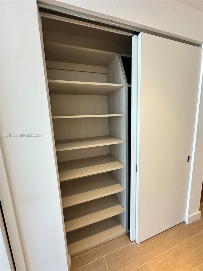 Building Photo - 500 Alton Rd