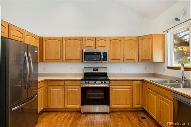 Building Photo - 748 Eaton Cir