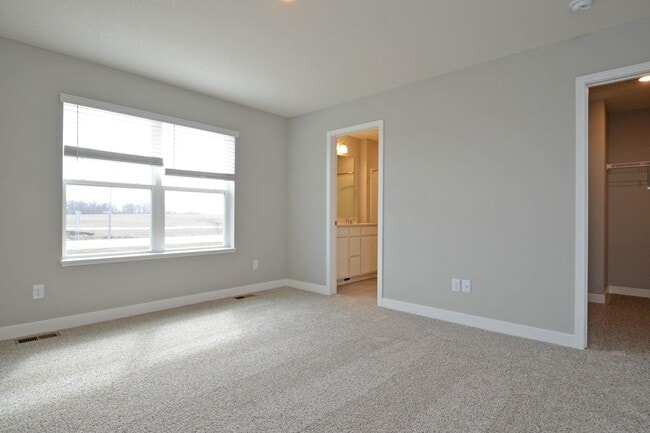 Building Photo - 23465 Ashbury Dr