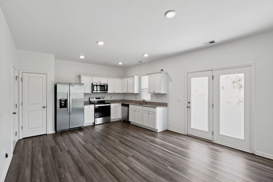 Building Photo - 419 Matera Dr NW
