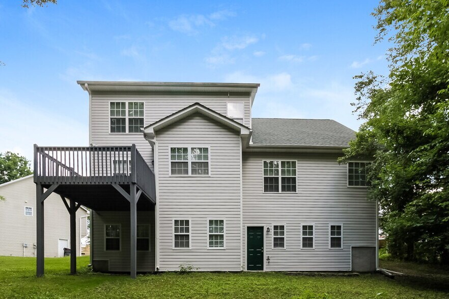 Building Photo - 40 Horseshoe Bend