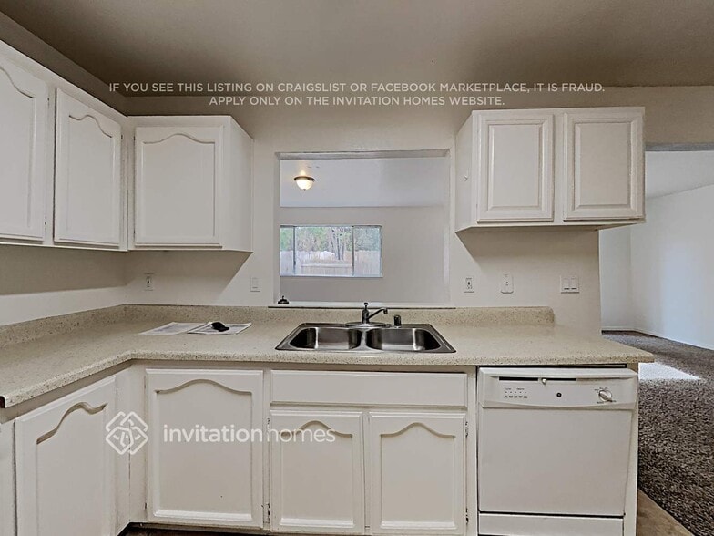 Building Photo - 200 Bonfield Way