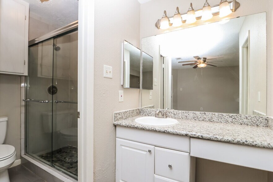Building Photo - 4503 Tylergate Dr
