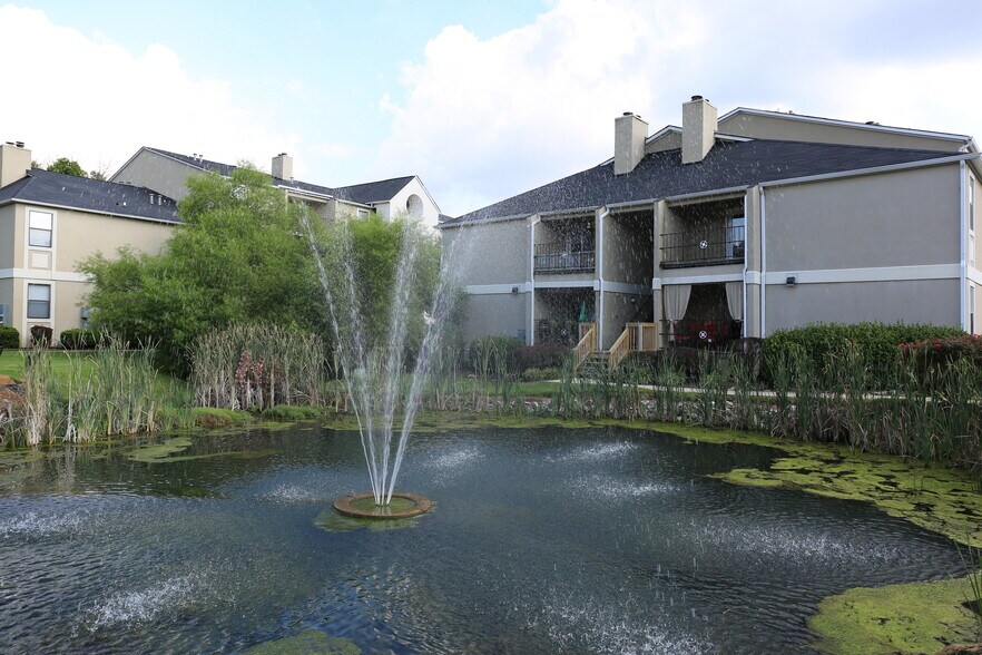 Fox Lake Apartment Homes 505 Fox Crossing Blvd Knoxville TN 37923