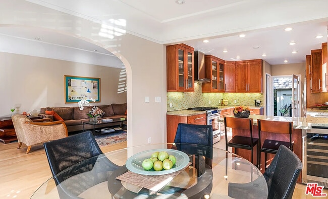 Building Photo - 2515 Euclid St