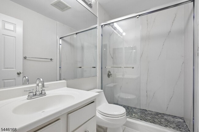 Building Photo - 85 Laurelwood Ct