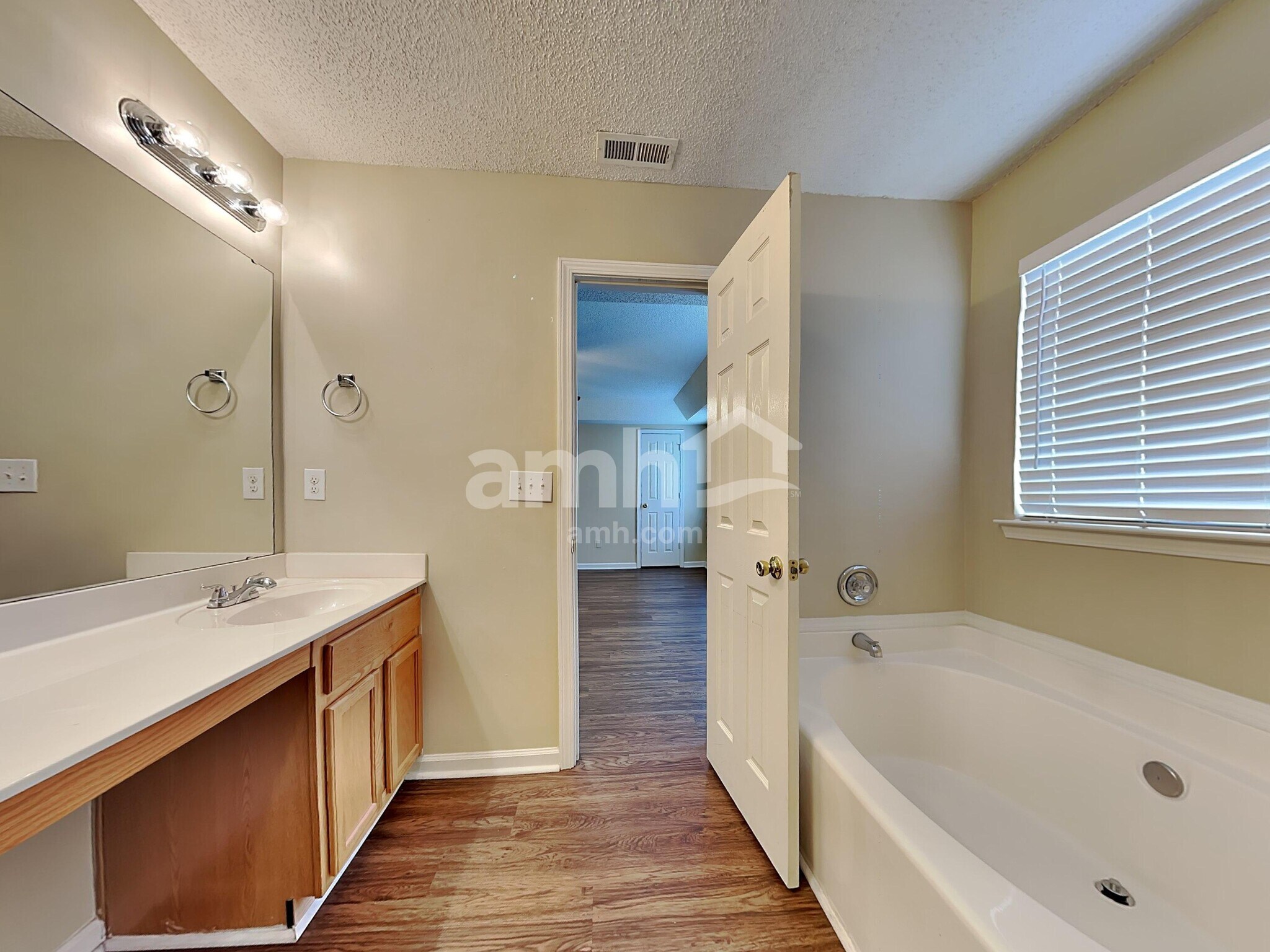 Building Photo - 6122 Patric Alan Ct