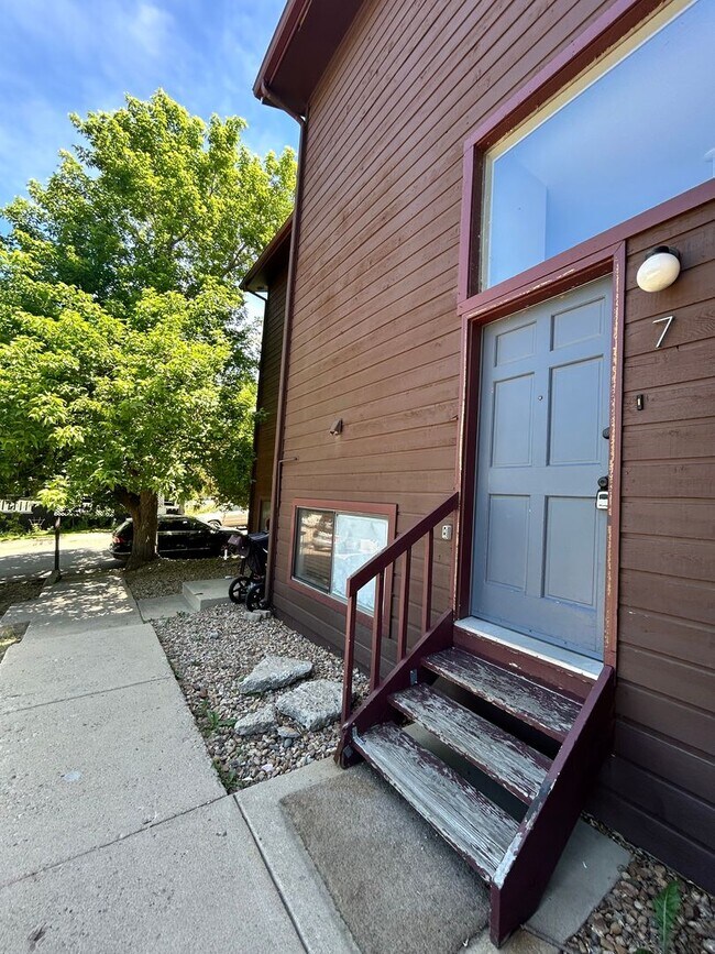 Building Photo - Hidden Gem in Downtown Boulder! 3 Bed 2 Bath Condo Available