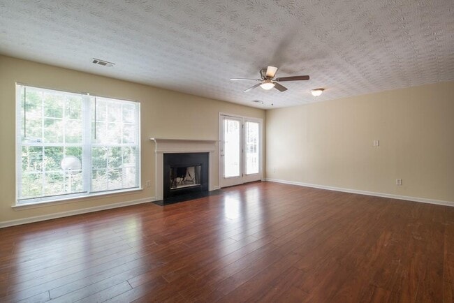 Building Photo - 3716 Harvest Dr