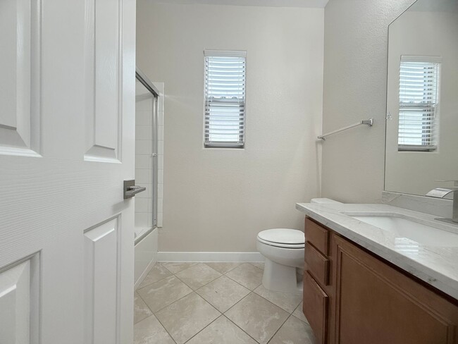 Building Photo - 11904 Amistoso Ln