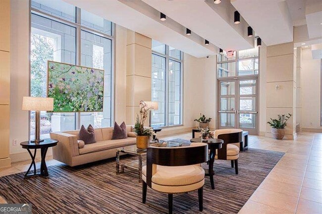 Building Photo - 2795 Peachtree Rd