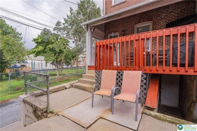 Building Photo - 754 W Cumberland St