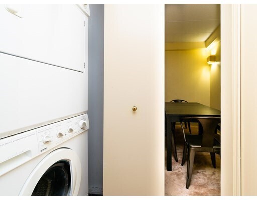 Building Photo - 1933 Commonwealth Ave